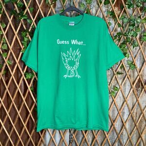 Vintage Y2K guess what chicken butt drawing humor 00s tshirt